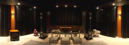 panorama CM_front hifi nl.jpg