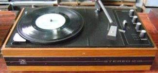 hmv-stereo-record-player-1010.jpg