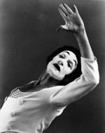 marceau-bw-cp-3630623.jpg