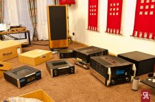 McIntosh_unbx-0010.jpg
