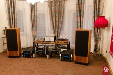 McIntosh_unbx-0012.jpg
