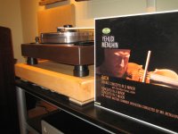 Yehudi Menuhin Bach Double Concerto in D Minor wFerras - Capitol G7210.JPG