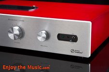 Backert_Labs_Rhumba_Extreme_13_Preamplifier_front_red.jpg
