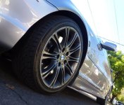 BMW 330 llanta.jpg