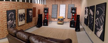Man Cave Pronta (1).jpg