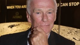 Gene_Cernan_Omega_2_640_360_s_c1_center_center.jpg