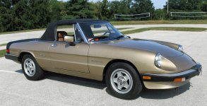 1986-alfa-romeo-spider-veloce.jpg