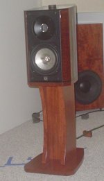 V2 Stand.JPG