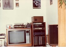OldStereo.jpg