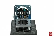 Furutech_FT-SWS(R)-0016.jpg