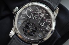 Girard Perragux-Constant Escapement-Rear View.jpg Girard Perragux-Constant Escapement-Rear View.jpg