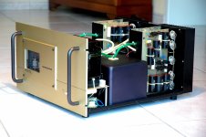 Conrad Johnson Evolution 2000.jpg